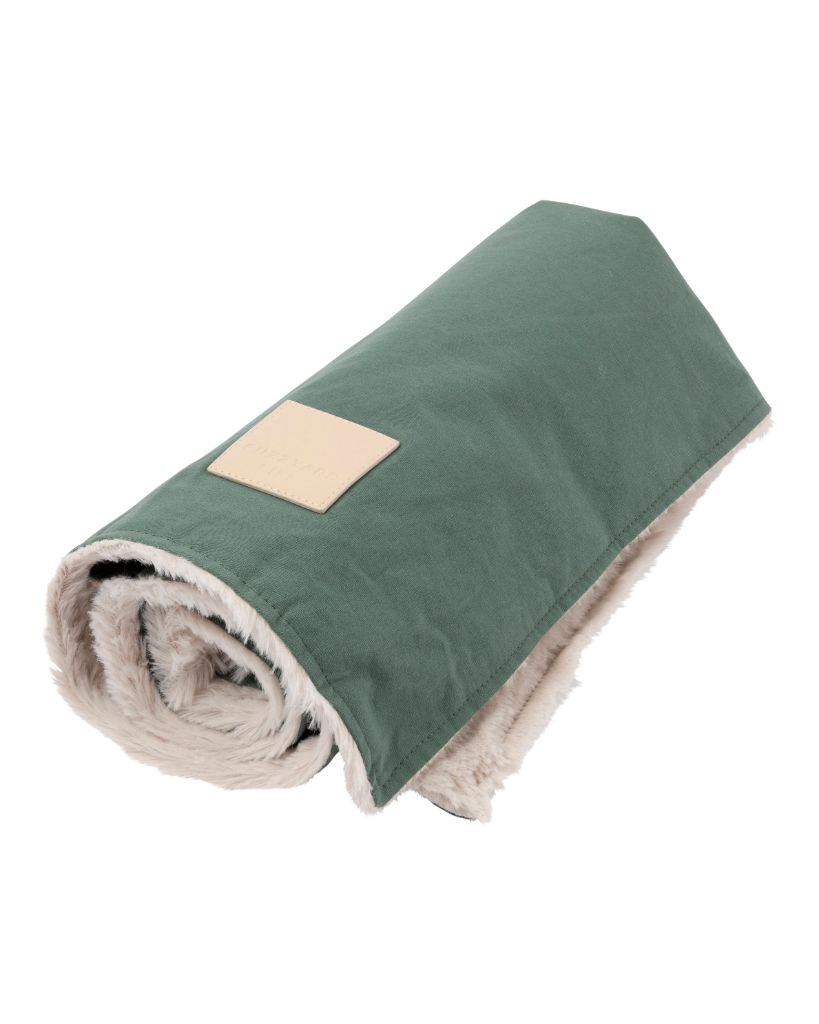 FuzzYard Life Reversible Blanket - Myrtle Green